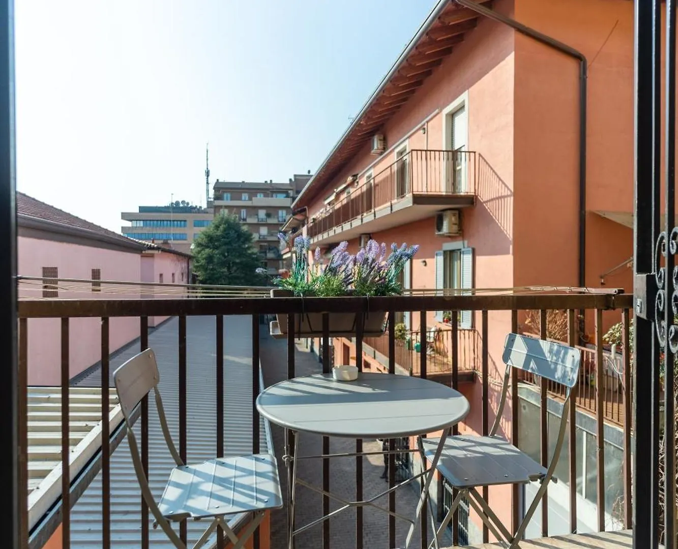 Grand Central 1845 - 2 Bedrooms Design Flat Bergamo Apartment